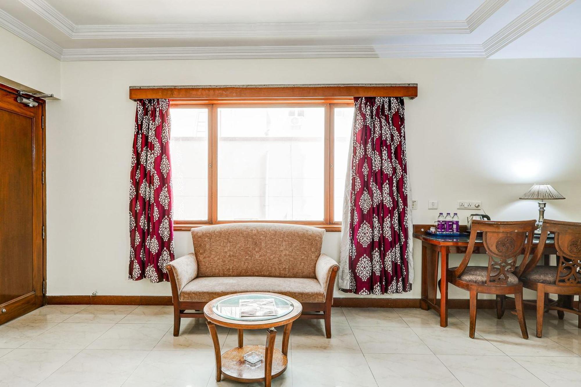 Townhouse Oak Vibe Vacation Hotels Visakhapatnam Exterior foto