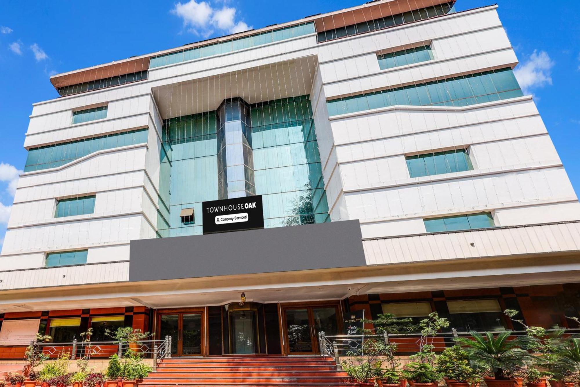 Townhouse Oak Vibe Vacation Hotels Visakhapatnam Exterior foto